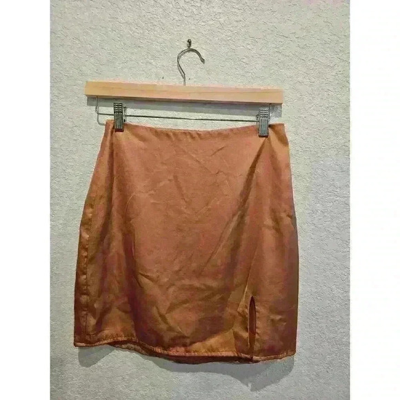 Lelis Bronze orange satin silk skirt. Sz Small - Picture 2 of 3